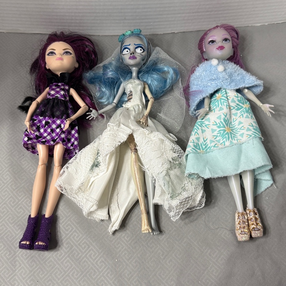 Set of Three Dolls Raven Queen Corpse Bride Emily Skelita Calaveras Collectibles